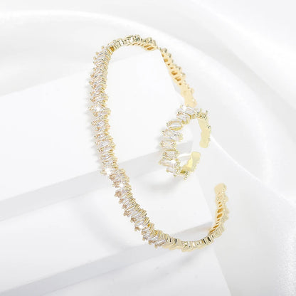 Luxurious Cubic Zirconia Bracelet and Ring Set for Women