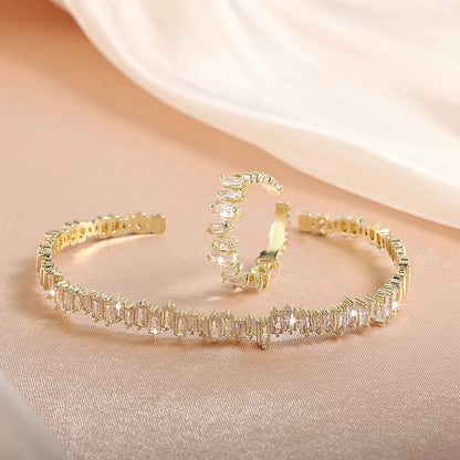 Luxurious Cubic Zirconia Bracelet and Ring Set for Women